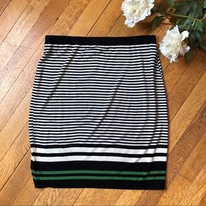 MAX STUDIO Jersey Pencil Skirt